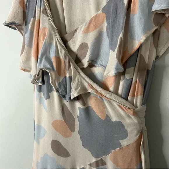 Free People Faye Printed Flowy Wrap Maxi Dress - Picture 6 of 6